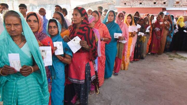 कर्नाटक को लेकर बात करते हुए रुचिर शर्मा ने कहा कि इस राज्य में भी मुकाबला कांग्रेस और बीजेपी के बीच ही देखने को मिलने वाला है. बीजेपी के सहयोगी जेडीएस को कहीं भी लड़ाई में नहीं देखा जा रहा है. उन्होंने कहा कि आंध्र प्रदेश को छोड़ दें तो ज्यादातर राज्यों में बीजेपी के सहयोगी उतना अच्छा प्रदर्शन नहीं कर रहे हैं, जितना उनसे उम्मीद की जा रही है.