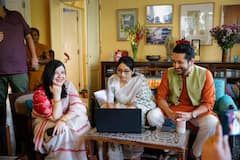 Parambrata-Piya: সবার আড়ালে নতুন জীবন শুরু, ৬ মাস পরে প্রকাশ্যে এল পরমব্রত-পিয়ার বিয়ের অ্যালবাম