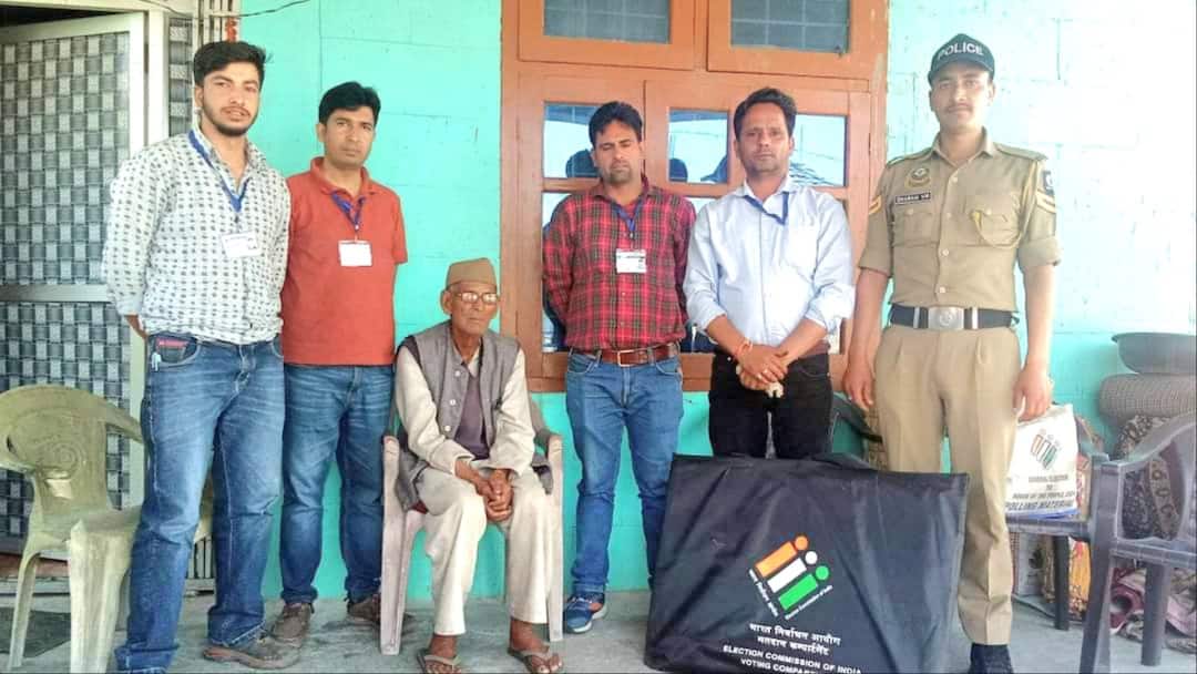 Himachal Lok Sabha Elections 2024 more than 40 thousand voters voted through postal ballot ann Lok Sabha Elections 2024: हिमाचल में 1 जून को होना है मतदान, जानें- अब तक पोस्टल बैलट से कितनी हुई वोटिंग?