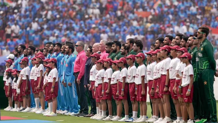 चैंपियंस ट्रॉफी के लिए टीम इंडिया को करना ही पड़ेगा पाकिस्तान का दौरा? रिपोर्ट ने चौंकाया
