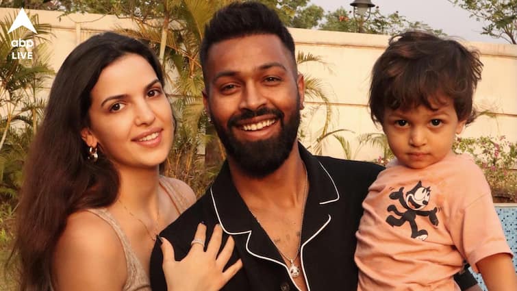 Hardik Pandya Divorce Natasa Stankovic shares another cryptic post amid divorce rumours ahead of T20 World Cup Hardik Pandya Divorce: হার্দিকের সঙ্গে বিবাহ বিচ্ছেদ নিয়ে জল্পনার মধ্যেই ফের ইঙ্গিতপূর্ণ পোস্ট নাতাশার