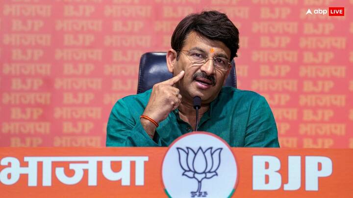 सिंगर से एक्टर और फिर राजनेता बने मनोज तिवारी ने आगे बताया, 