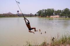 Delhi Temperature: दिल्ली के मंगेशपुर में तापमान कैसे हुआ 52 डिग्री सेल्सियस के पार? IMD ने दी ये बड़ी जानकारी