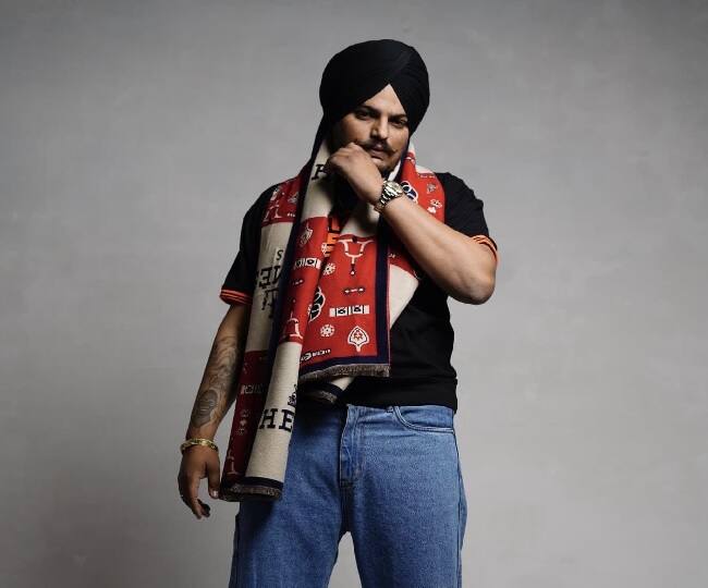 ਦੱਸ ਦੇਈਏ ਕਿ ਸਾਲ 2021 ’ਚ ਮੂਸੇ ਵਾਲਾ ਭਾਰਤੀ ਰਾਸ਼ਟਰੀ ਕਾਂਗਰਸ (INC) ਰਾਜਨੀਤਿਕ ਪਾਰਟੀ ’ਚ ਸ਼ਾਮਲ ਹੋ ਗਿਆ ਤੇ ਮਾਨਸਾ ਲਈ 2022 ਪੰਜਾਬ ਵਿਧਾਨ ਸਭਾ ਚੋਣਾਂ ’ਚ ਅਸਫ਼ਲ ਰਿਹਾ।