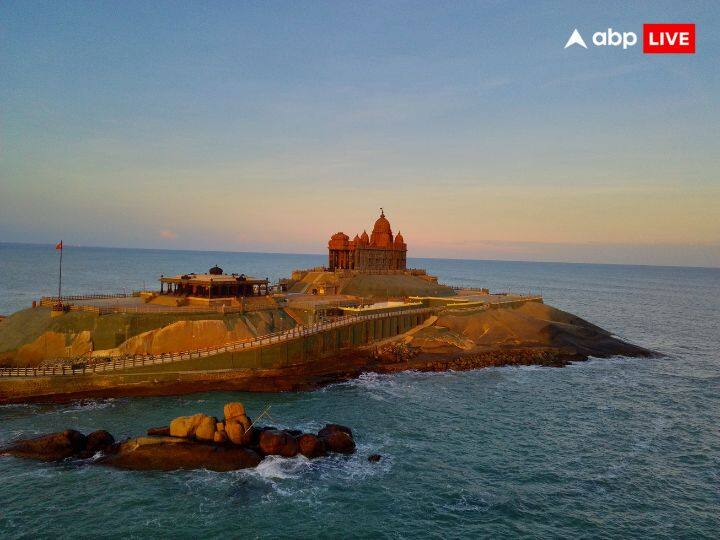 1 जून को अंतिम चरण की वोटिंग हैं. इसी बीच प्रधानमंत्री संमदर के बीचोबीच ध्यान में लीन होंगे. सूत्रों की मानें तो प्रधानमंत्री उसी शिला पर ध्यान लगाएंगे जिस शिला पर विवेकानंद ध्यानरत रहे थे.