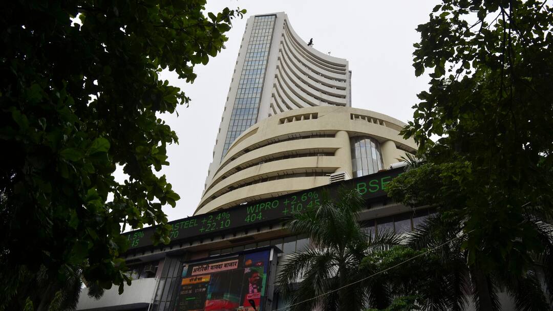 Share Market News Sensex Plunges 617 Points Nifty Below 22580 BSE NSE Share Market News: Sensex Plunges 617 Points, Nifty Below 22,580