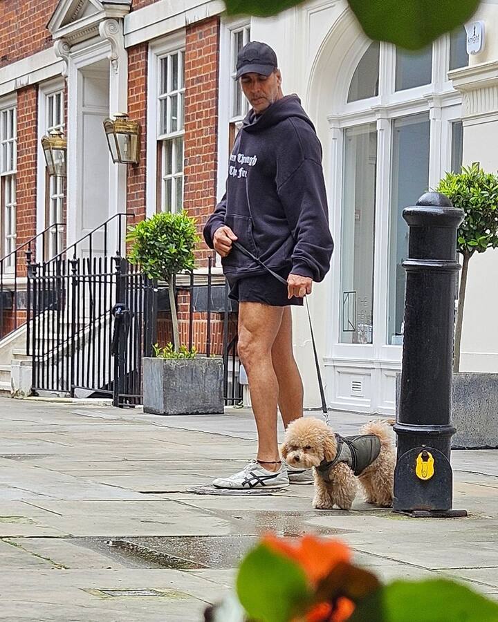 इस फिल्म में अक्षय के साथ पहली बार एक्टर टाइगर श्रॉफ ने स्क्रीन शेयर की थी. दोनों की जोड़ी फैंस को खूब पसंद आई थी.