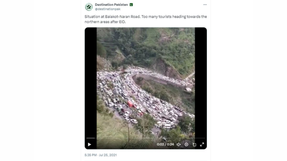 Fact Check: 2021 Video Of A Traffic Jam In Pakistan Shared As Recent Footage From Kedarnath