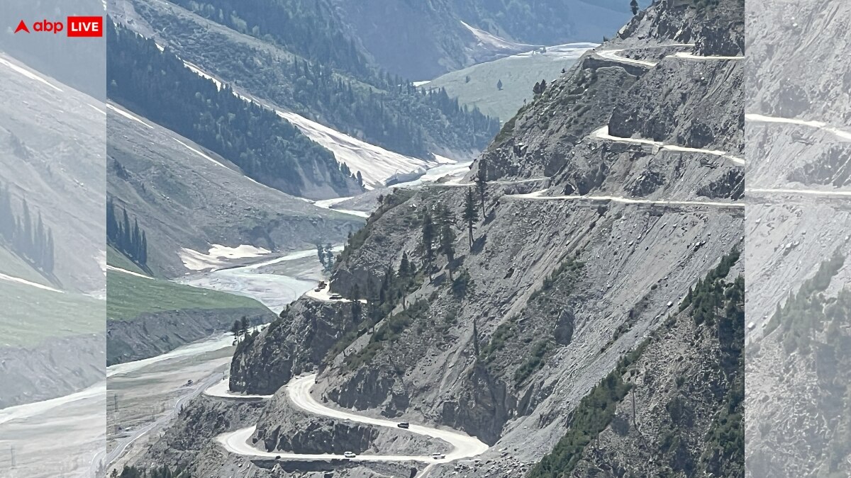 The Zoji La tunnel project site is located on NH-01, starting from Sonamarg and ending at Minamarg. (Image source: Nayanima Basu)