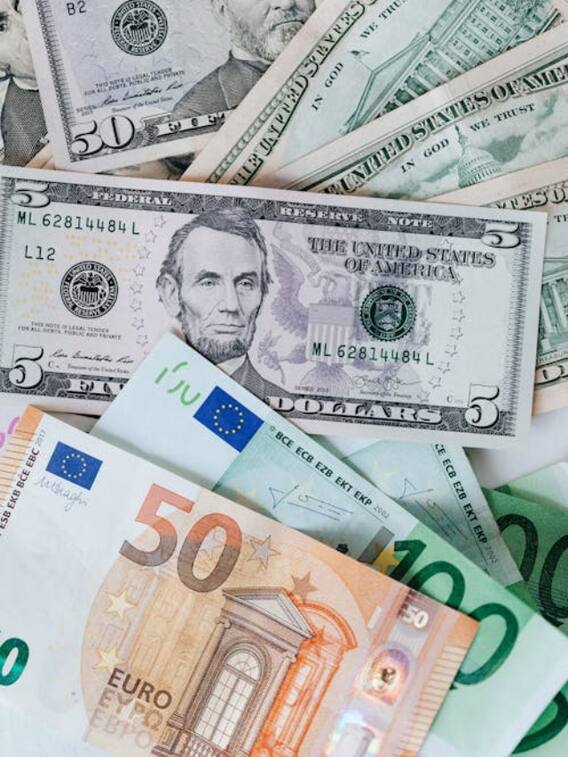 इस देश में छपती है दुनिया की सबसे ज्यादा करेंसी