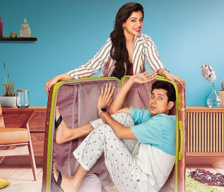 TVF ने देश की पहली वेब सीरीज 'पर्मानेंट रूममेट्स' साल 2014 में रिलीज की थी. इसके तीन सीजन आ चुके हैं और पहला सीजन 2014 में रिलीज किया गया था. तब इसे यूट्यूब पर रिलीज किया गया और इसे खूब पसंद किया गया था.