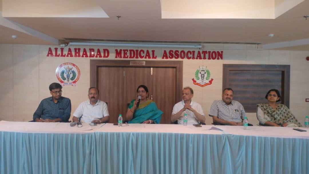 Prayagraj News: ई सिगरेट भी है सेहत के लिए बेहद खतरनाक, हो सकती हैं हार्ट अटैक और कैंसर जैसी बीमारियां E cigarettes also very dangerous health can heart attack and cancer like diseases ann Prayagraj News: ई सिगरेट भी है सेहत के लिए बेहद खतरनाक, हो सकती हैं हार्ट अटैक और कैंसर जैसी बीमारियां