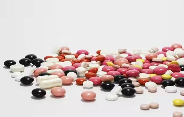 સરકાર પ્રધાનમંત્રી ભારતીય જન ઔષધિ કેન્દ્રોની સંખ્યામાં સતત વધારો કરી રહી છે. આ યોજના ફાર્માસ્યુટિકલ અને હેલ્થકેર સેક્ટરમાં પોતાનો વ્યવસાય શરૂ કરવા માંગતા લોકોને નાણાકીય સહાય અને અન્ય સંસાધનો પ્રદાન કરશે.