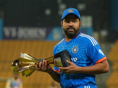 Rohit Sharma Record In T20 World Cup Runs Strike-Rate Average And More Rohit Sharma: டி20 உலகக் கோப்பை: அதிக போட்டிகளில் விளையாடிய ஒரே இந்தியர்..ரோஹித் சர்மாவின் சாதனை பட்டியல்!