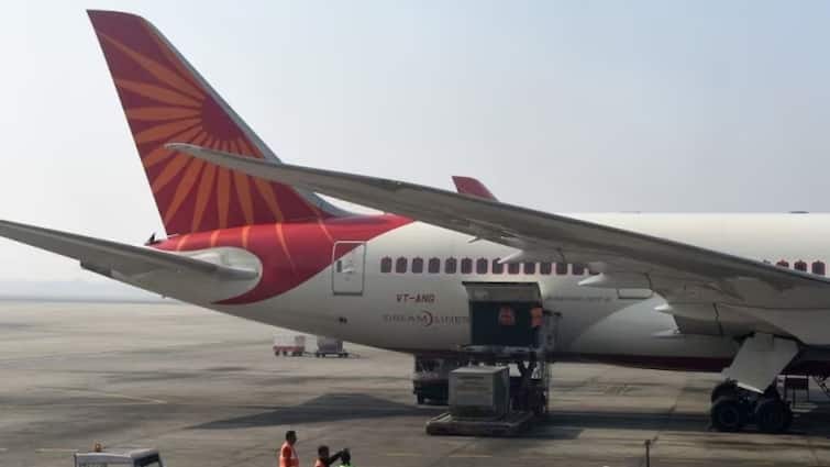 Air India Gets Aviation Ministry Notice Over 20 Hour Flight Delay Air India: ఎయిర్ ఇండియా ఫ్లైట్‌ 20 గంటలు ఆలస్యం, షోకాజ్ నోటీసులిచ్చిన ఏవియేషన్ శాఖ