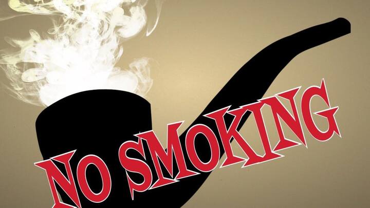 ধূমপান ছাড়তে হলে সঙ্গ ছাড়তে হবে আপনার সেই সমস্ত বন্ধুদের যাঁরা ধূমপান করেন। কারণ, না হলে আপনি ধূমপান ছেড়ে দেওয়ার পরেও ফের এতে আসক্ত হতে পারেন। (ছবি সৌজন্য-পিক্সাবে)