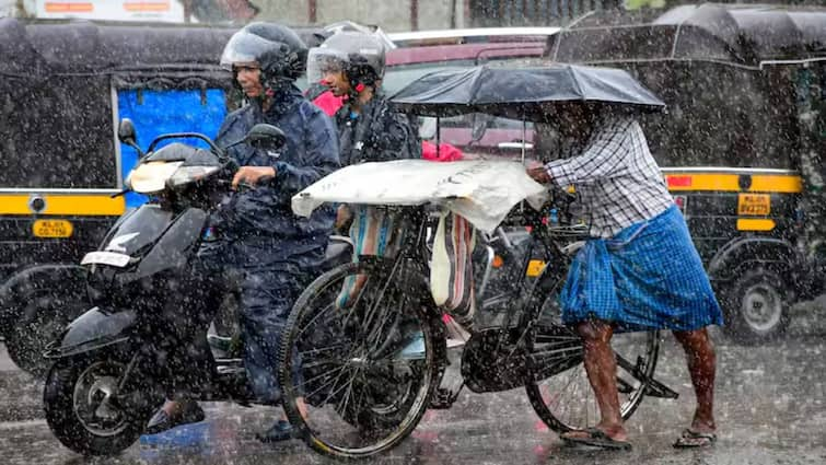 imd hyderabad forecasts three days of rainfall in all zones Weather Update: ఎండల నుంచి బిగ్ రిలీఫ్, తెలంగాణలో రెండ్రోజుల పాటు వర్షాలు