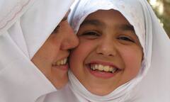 Muslims Fertility Rate in India: भारत में हिंदू महिलाओं से कितने ज्यादा बच्चे पैदा करती हैं मुस्लिम औरतें?