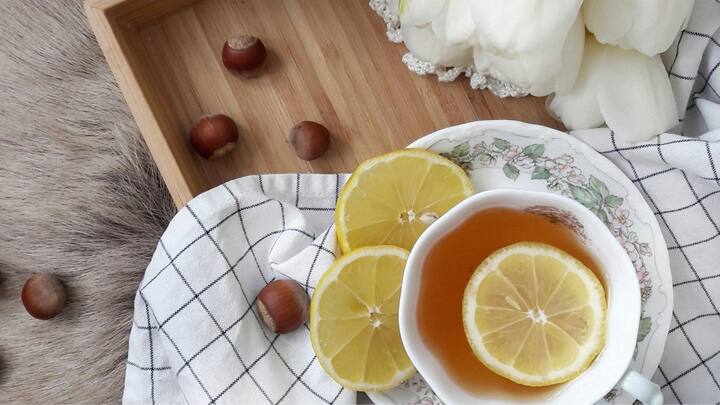 உடலின் வளர்சிதை மாற்றத்தை சீராக செயல்பட வைக்க இந்த ட்ரிங்கை இரவு தூங்குவதற்கு முன்பு குடிப்பது மிகவும் நல்லது. வாழ்க்கை முறையில் சிறிய மாற்றங்களை செய்வதன் மூலம் உடலும் மனமும் ஆரோக்கியமாக இருப்பதை உறுதி செய்யலாம். அவர்களுக்கு இது ட்ரிங் மிகவும் உதவியாக இருக்கும்.