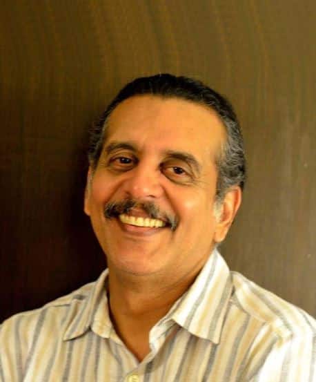 'पर्मानेंट रूममेट्स' में नजर आ चुके शिषिर शर्मा ना सिर्फ वेब सीरीज में एक्टिव हैं बल्कि फिल्मों में भी काम करते हैं. इनके छोटे लेकिन दमदार रोल होते हैं और इसके लिए इन्हें फिल्मों या वेब सीरीज के ऑफर मिल ही जाते हैं.