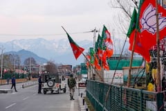 Exit Poll 2024: जम्मू-कश्मीर में सिर्फ दो सीटों पर बीजेपी ने लड़ा चुनाव, जानिए- कितनी सीटों पर मार रही है बाजी