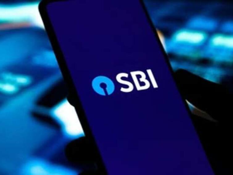 sbi asked customer to delete branch photo from social media immediately SBI: ਇਕ ਫੋਟੋ 'ਤੇ ਕਸਟਮਰ ਨਾਲ ਭਿੜ ਗਿਆ ਦੇਸ਼ ਦਾ ਸਭ ਤੋਂ ਵੱਡਾ ਬੈਂਕ SBI, ਡਿਲੀਟ ਕਰਵਾ ਕੇ ਹੀ ਮੰਨਿਆ, ਜਾਣੋ ਮਾਮਲਾ