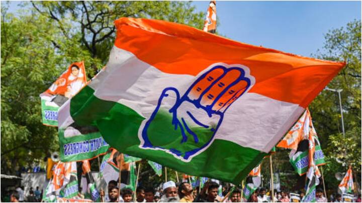 पिछले चुनाव में कांग्रेस अपना खाता भी नहीं खोल पाई थी. इस चुनाव में उसने 24 सीटों पर प्रत्याशी उतारे हैं जबकि भरूच और भावनगर सीट आप को दी गई है.