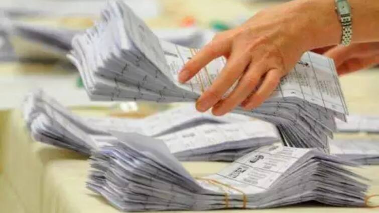 AP General Election 2024 Postal Ballot Open On june 2nd In Andhra Pradesh AP Election Counting Updates: పోస్టల్ బ్యాలెట్ ఓట్ల లెక్కింపులో ఈసీ మరో కీలక నిర్ణయం, రేపే ముహూర్తం!