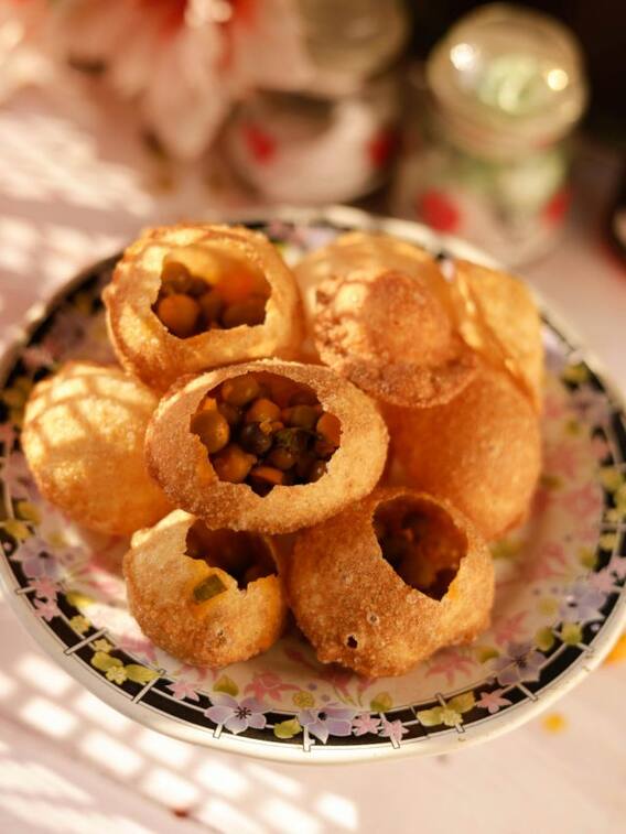 पानी पूरी को अंग्रेजी में क्या कहते हैं?