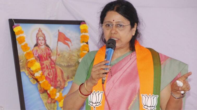 If anyone provoke or irritate brahmin community don #39 t spare him Medha