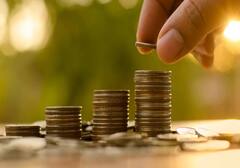 FD Rates: આ બેંકે તેના FD રેટમાં કર્યો બદલાવ, 8 ટકા સુધી મળશે વ્યાજ