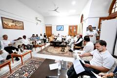 INDIA अलायंस की बैठक की पहली तस्वीरें आईं सामने, कुछ यूं नजर आए अखिलेश यादव, देखें खास PICS