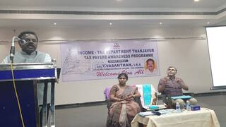 பான் அட்டை வைத்துள்ள அனைவரும் வரி செலுத்தினால் நாட்டின் வளர்ச்சிக்கு உதவியாக இருக்கும் -  முதன்மை ஆணையர்