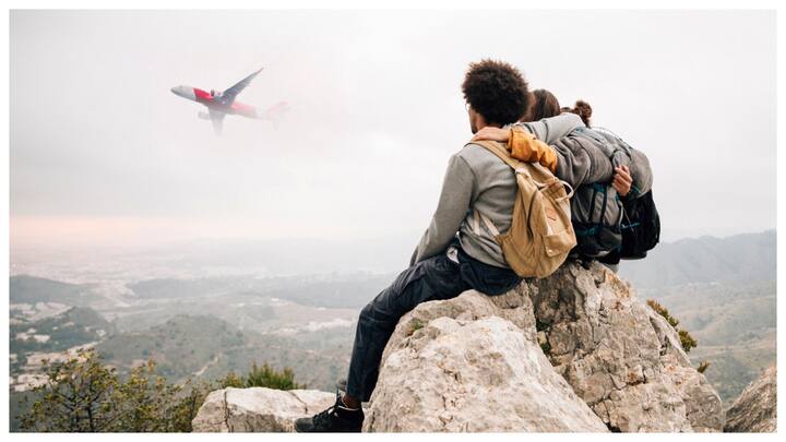 मूड बेहतर बनाना : एंडोर्फिन हमारे मूड को अच्छा बनाता है. नए स्थानों पर घूमने और नई चीज़ें देखने से हमारा मूड अपने आप अच्छा हो जाता है और हम खुश महसूस करते हैं.