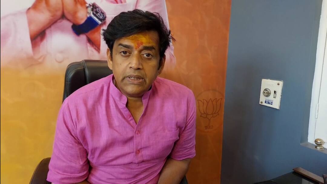 मतदान के बाद रवि किशन ने गोरखपुर की जनता का किया धन्यवाद, कहा- ‘सेवा करता रहूंगा’ BJP MP Ravi Kishan thanked Gorakhpur People After voting and thanked PM Modi and CM Yogi ANN मतदान के बाद रवि किशन ने गोरखपुर की जनता का किया धन्यवाद, कहा- ‘सेवा करता रहूंगा’