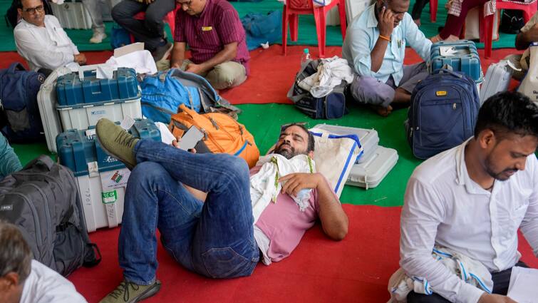 Heatwave Deaths Lok Sabha Polls 33 Polling Officials Die From Heat-Related Illnesses In UP On Final Day Of Lok Sabha Polls