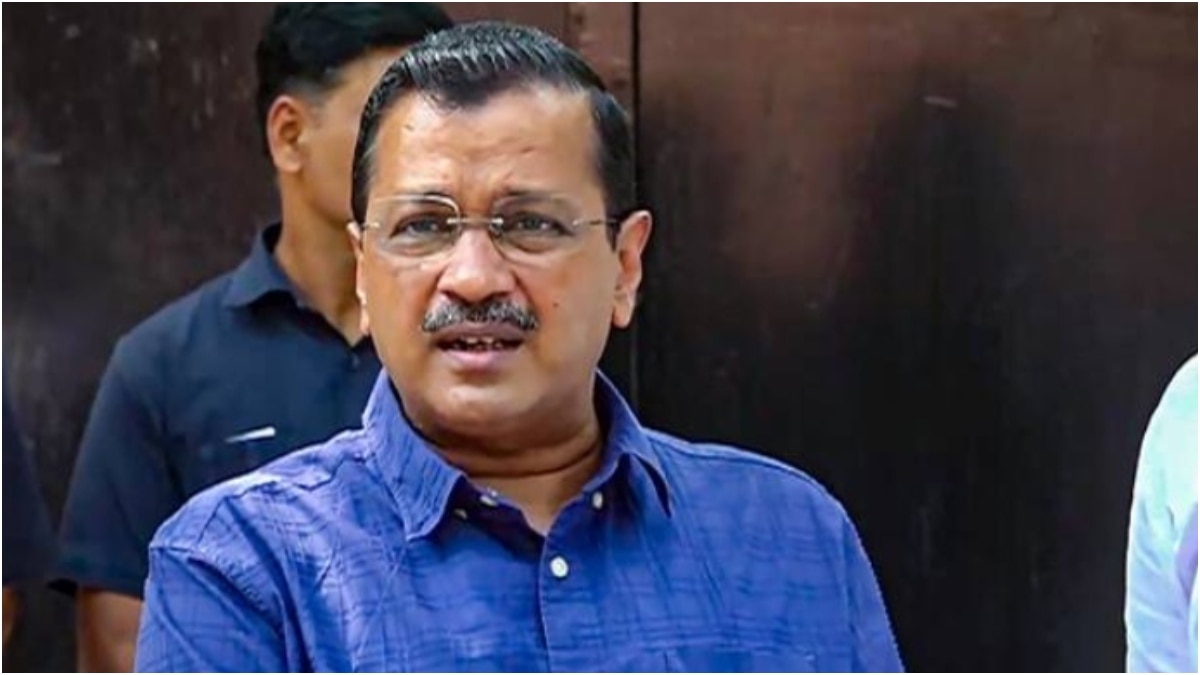 Arvind Kejriwal Surrenders: दिल्ली के सीएम अरविंद केजरीवाल ने तिहाड़ जेल में किया सरेंडर, बोले- मैं फिर लौटूंगा…