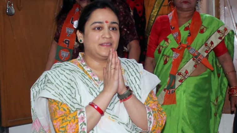 Yogi adityanath Government appointed Aparna Yadav Vice President in UP Women Commission UP Politics: 3 चुनाव का इंतजार, खामोशी और मेहनत का फल, अब बन गई राह