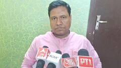 '295+ का दावा कर रहे हैं तो फिर डर कैसा?' चुनाव आयोग से इंडिया गठबंधन की मुलाकात पर संतोष सुमन का तंज