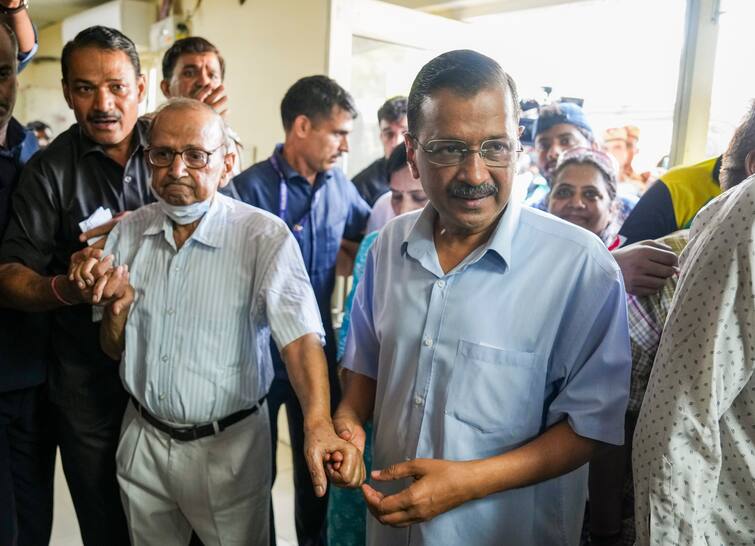 AAP Delhi CM Arvind Kejriwal in Tihar jail Delhi liquor policy money laundering case ED ‘Kejriwal Not Given Cooler, Weight Measured Thrice’: AAP Claims ‘Big Conspiracy’. Tihar Officials Respond