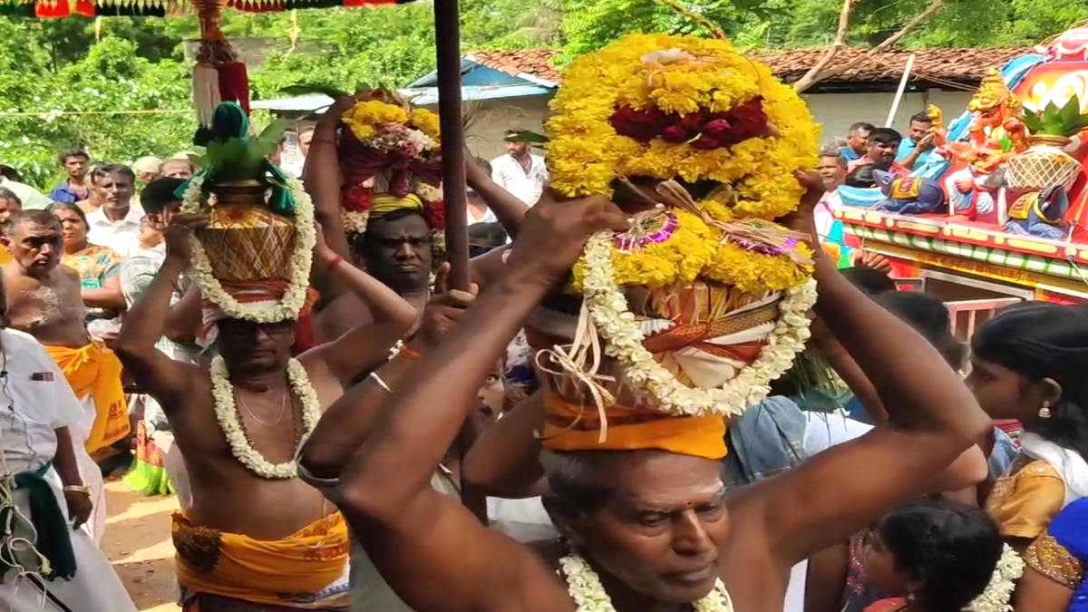 வெகு விமரிசையாக நடைபெற்ற ஸ்ரீ லெட்சுமி நாராயண பெருமாள் ஆலய சம்ப்ரோஷணப் பெருவிழா...!