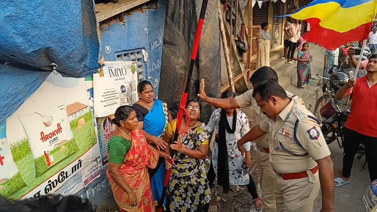 திமுக கொடிக்கம்பத்தை பிடுங்க முயன்ற பெண்கள்.. காஞ்சியில் பாமக- திமுக மோதல், நடந்தது என்ன ?