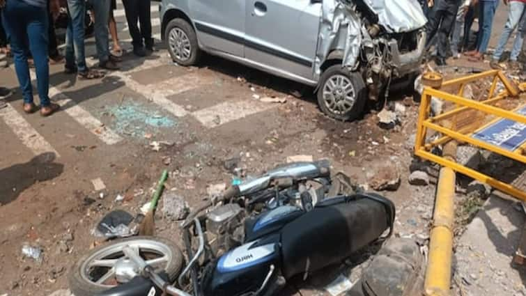 Automotive Crashes Into A number of Bikes At Crossing In Maharashtra’s Kolhapur, 3 Useless, 6 Injured