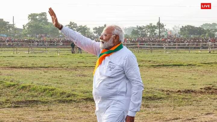 લોકસભા ચૂંટણીના સાતમા અને અંતિમ તબક્કાનું મતદાન પૂર્ણ થઈ ગયું છે. મતદાન સમાપ્ત થયા બાદ ઉત્તર પ્રદેશ સહિત તમામ રાજ્યોની બેઠકોના એક્ઝિટ પોલ સામે આવ્યા છે, જેમાં ઉત્તર પ્રદેશના 11માંથી મોટા ભાગના એક્ઝિટ પોલ રાજ્યની 80 બેઠકોમાંથી એનડીએને 65થી વધુ બેઠકો મળવાના સંકેત આપે છે. તે જ સમયે, ભારત ગઠબંધનને 14 થી વધુ બેઠકો મળે તેવું લાગતું નથી.