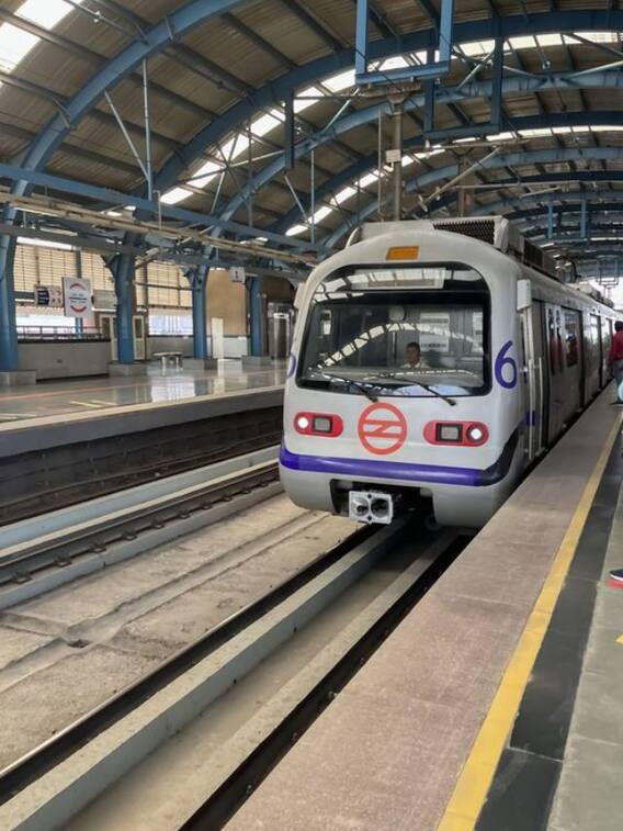 क्या दिल्ली मेट्रो में भी कोई डेली पास बनता है?