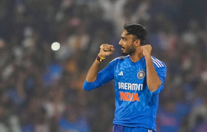 चहलनं आयपीएल 2024 च्या 17 व्या पर्वात चांगली कामगिरी केली होती. जडेजा, कुलदीप यादव आणि अक्षर पटेलनं देखील चांगली कामगिरी केली आहे.