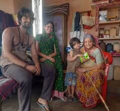 Panchayat 3 Actress Kalyani Khatri: 'पंचायत 3' में जगमोहन की पत्नी रियल लाइफ में हैं ग्लैमरस, तस्वीरें देख आप भी कहेंगे- 'ये वही है?'