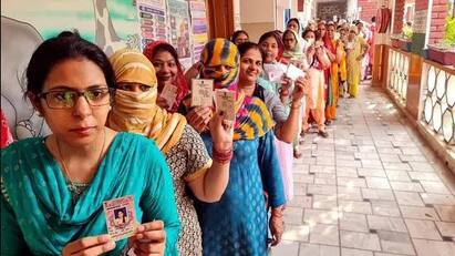 Lok Sabha Election Result 2024: જનતાની નજર માત્ર પરિણામો પર જ ટકેલી છે. દરમિયાન, રોહતક લોકસભા સીટ  પણ ચર્ચામાં છે.  જ્યાંથી દેશના સૌથી ગરીબ ઉમેદવાર ચૂંટણી લડ્યા હતા.