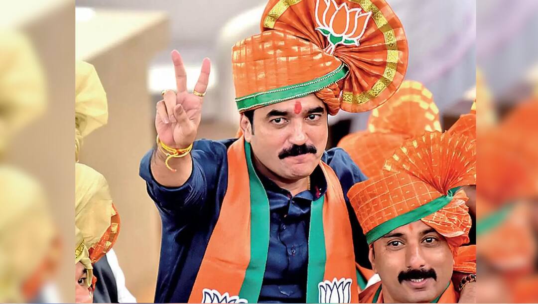 Pune Loksabha Election Result bjp candidate murlidhar mohol leads from pun loksabha constituency Pune Loksabha Election Result : मुरलीधर मोहोळांचा विजय निश्चित; पुण्याचा पैलवान दिल्लीत जाणार, कार्यकर्त्यांकडून जोरदार घोषणा