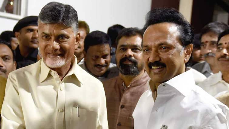 Andhra Pradesh Assembly Election Results 2024 TN CM MK Stalin Wishes Chandrababu Naidu After TDP Set for Win AP Election Results 2024: “உங்கள் ஆட்சியில் ஆந்திரா செழிக்கட்டும்” - சந்திரபாபு நாயுடுவுக்கு முதலமைச்சர் ஸ்டாலின் வாழ்த்து!